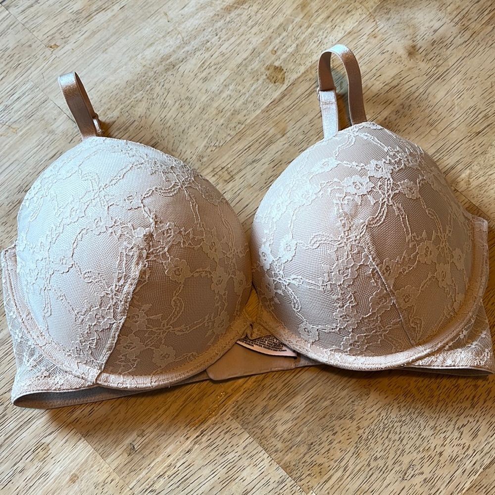 Womens Victoria Secret Bra
